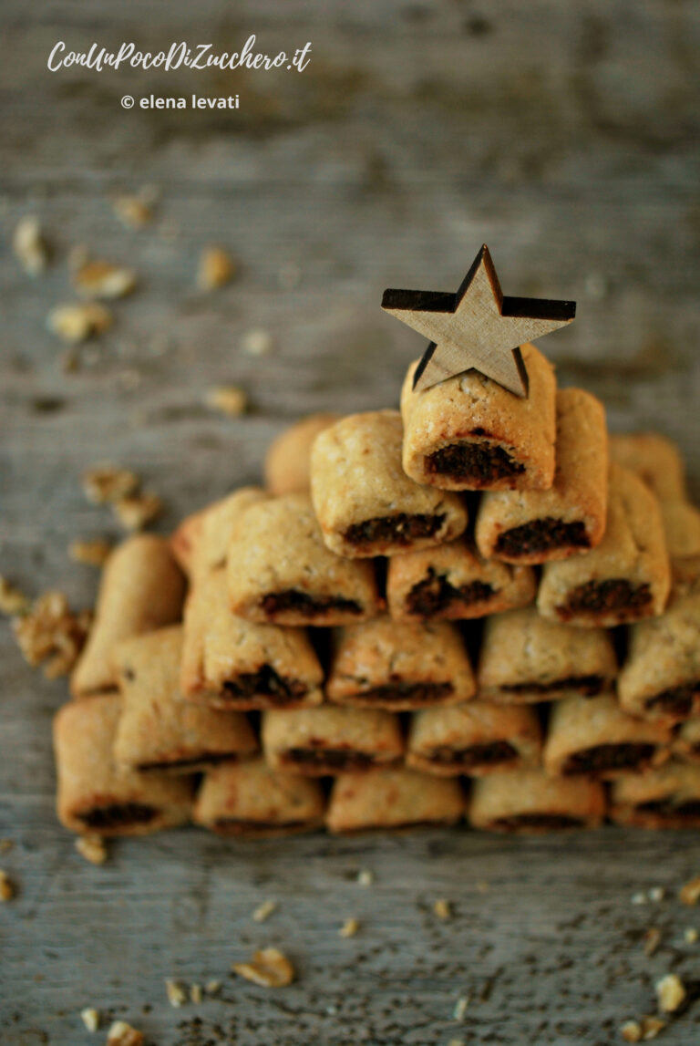 biscotti di natale ripieni di fichi secchi e noci - Con Un Poco Di Zucchero